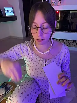 Snapshot of _nobara__ chatting on 02.05.26 nobara online show from 02.05.26