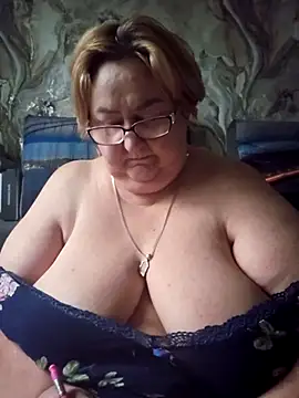 Awn290668 online show from 11.27.25