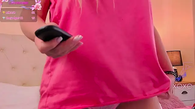 ArianaCroft online show from 02.12.25