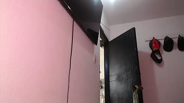 Alizloven online show from 03.16.25