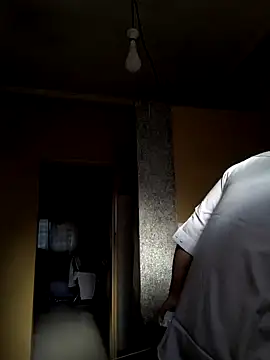 Snapshot of kisstoyousoon2024 chatting on 02.03.25 kisstoyousoon2024 online show from 02.03.25