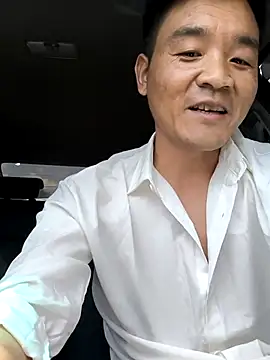 Snapshot of kisstoyousoon2024 chatting on 03.11.25 kisstoyousoon2024 online show from 03.11.25