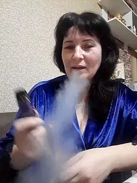 MriaLove31 online show from 11.29.25