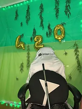 Blazerina online show from 04.20.26