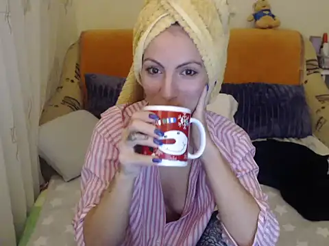 Emmatoo online show from 11.29.25