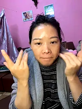 Hellen 111 online show from 12.06.24