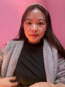 Hellen 111 online show from 02.27.25