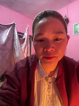 Hellen 111 online show from 03.04.25