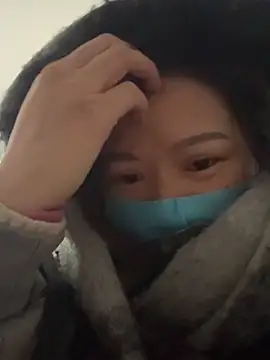 Hellen 111 online show from 12.18.25