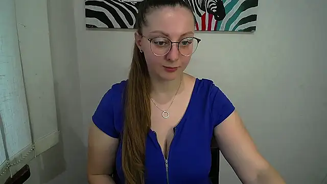 Snapshot of _Annabelle_Lee chatting on 11.23.25 Annabelle Lee online show from 11.23.25