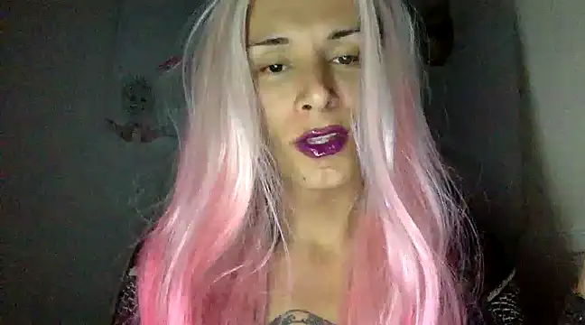 Snapshot of Thematrioshkaoficial24 chatting on 12.07.24 Thematrioshkaoficial24 online show from 12.07.24