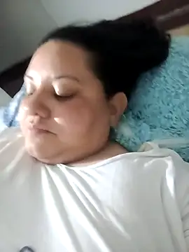 tetasgrandes karol online show from 12.16.25