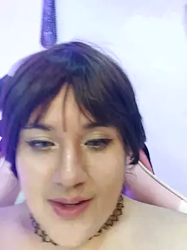 ItsNaiixa online show from 02.01.25