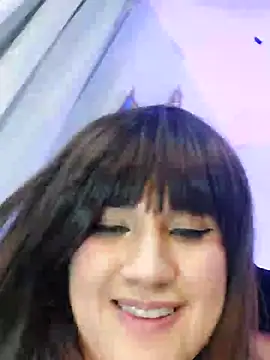 ItsNaiixa online show from 02.16.25