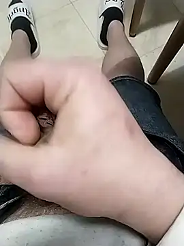 lobito1997 online show from 02.16.25