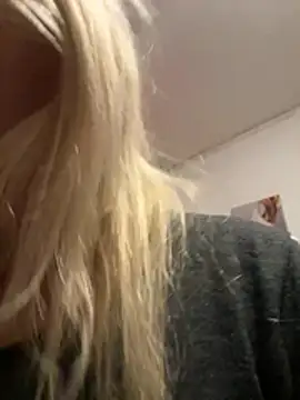 Snapshot of Sweet_MaryJane2 chatting on 03.24.26 Sweet MaryJane2 online show from 03.24.26