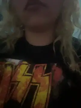 Snapshot of Sweet_MaryJane2 chatting on 04.09.26 Sweet MaryJane2 online show from 04.09.26