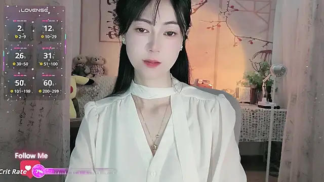 Snapshot of Lisa-s chatting on 11.09.25 Lisa-s online show from 11.09.25