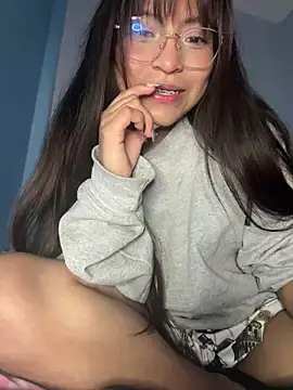 Snapshot of Lily_candy_X chatting on 01.15.25 Lily candy X online show from 01.15.25