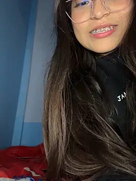 Snapshot of Lily_candy_X chatting on 02.10.25 Lily candy X online show from 02.10.25