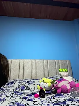 Snapshot of Lily_candy_X chatting on 12.16.25 Lily candy X online show from 12.16.25