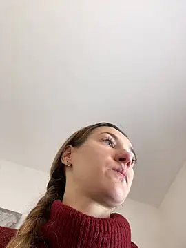 Snapshot of KateRedgar chatting on 02.21.25 KateRedgar online show from 02.21.25