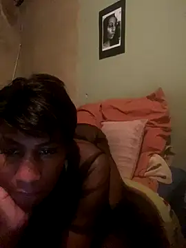 Moorella1 online show from 11.07.25