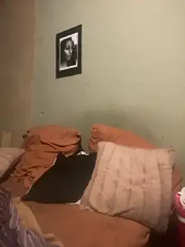 Moorella1 online show from 11.23.25