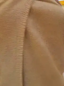 Snapshot of lamorbosa37 chatting on 09.17.25 lamorbosa37 online show from 09.17.25