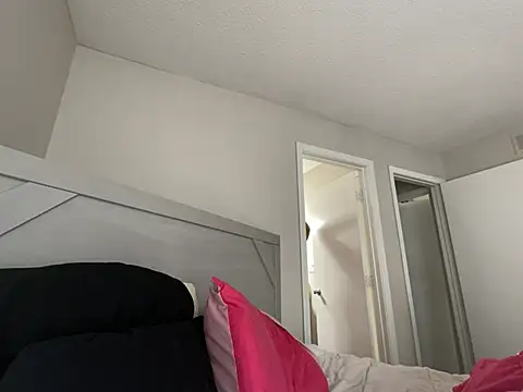 Badgirlbrittt online show from 01.26.25