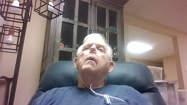 Snapshot of bootlegmanz chatting on 01.10.26 bootlegmanz online show from 01.10.26