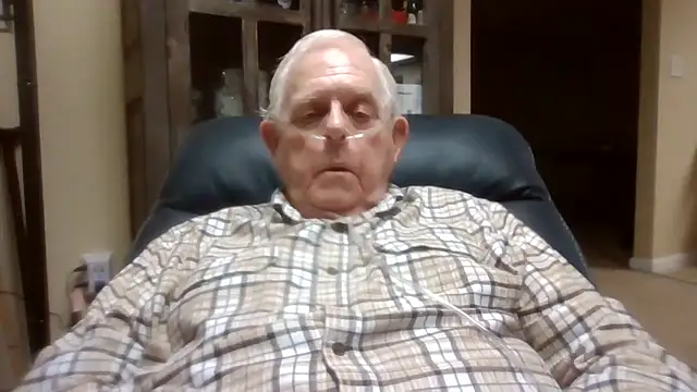 Snapshot of bootlegmanz chatting on 01.13.26 bootlegmanz online show from 01.13.26