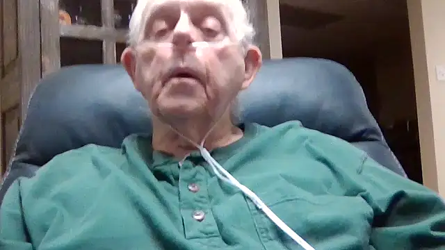 Snapshot of bootlegmanz chatting on 02.03.26 bootlegmanz online show from 02.03.26