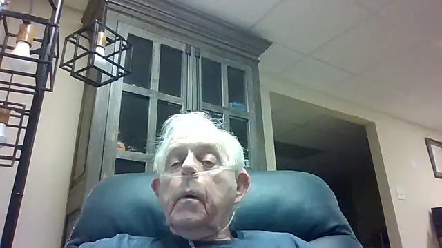 Snapshot of bootlegmanz chatting on 03.01.26 bootlegmanz online show from 03.01.26