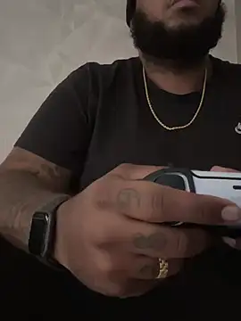 JhonnaFrrr online show from 12.14.24