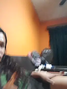 miicheele32 online show from 01.19.25