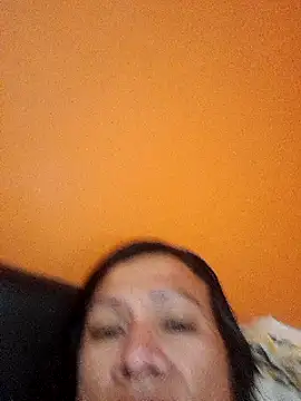 miicheele32 online show from 02.24.25