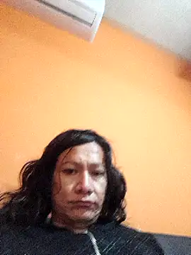 miicheele32 online show from 03.15.25