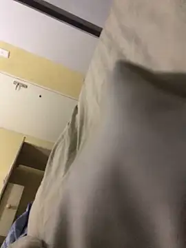 SmallGoodNutts online show from 09.15.25