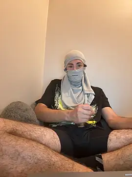 Snapshot of TheBestbrando88 chatting on 11.03.25 TheBestbrando88 online show from 11.03.25