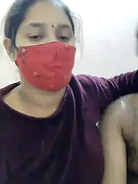 IND COUPLE1 online show from 12.15.24