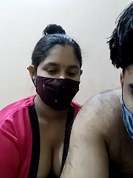 IND COUPLE1 online show from 12.23.24