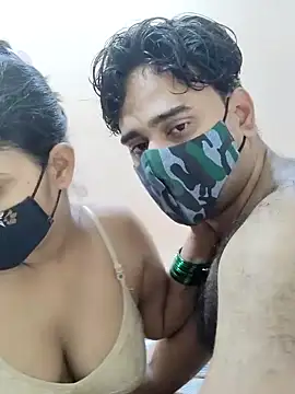 IND COUPLE1 online show from 01.04.25