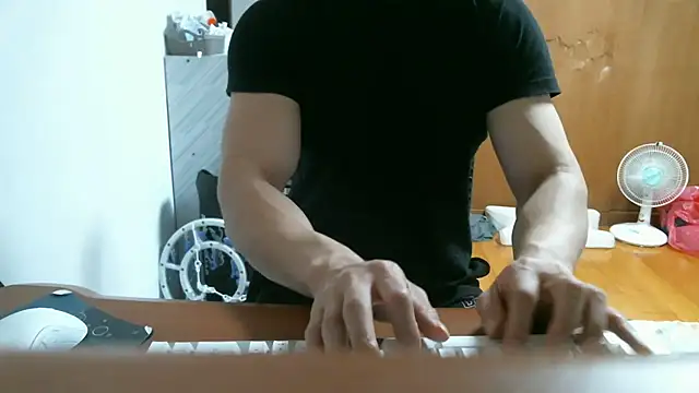 Stellan 0412 online show from 04.23.26