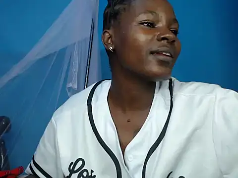 Snapshot of TrishaKalid chatting on 10.31.25 TrishaKalid online show from 10.31.25