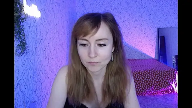 Athena Richards online show from 12.28.24