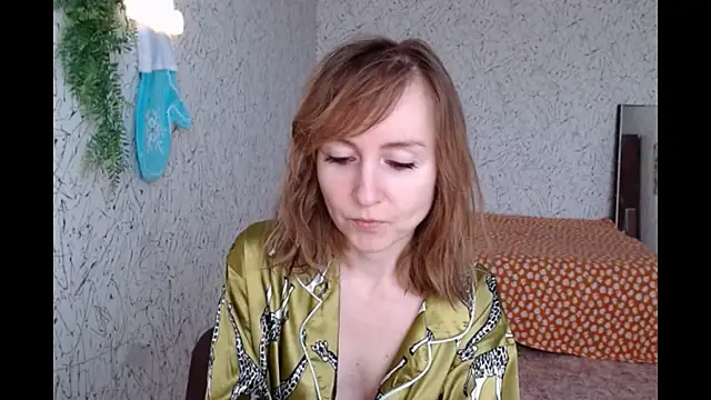 Athena Richards online show from 02.14.25