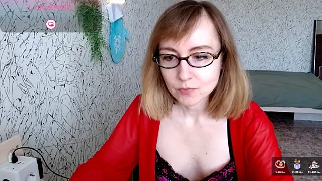 Athena Richards online show from 03.17.26