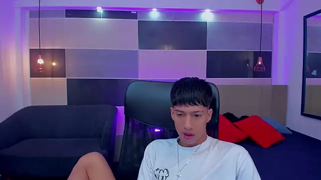 Juan Nd Steven online show from 12.29.24