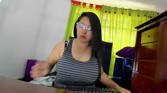  Angelinaandrade  online show from 01.07.25